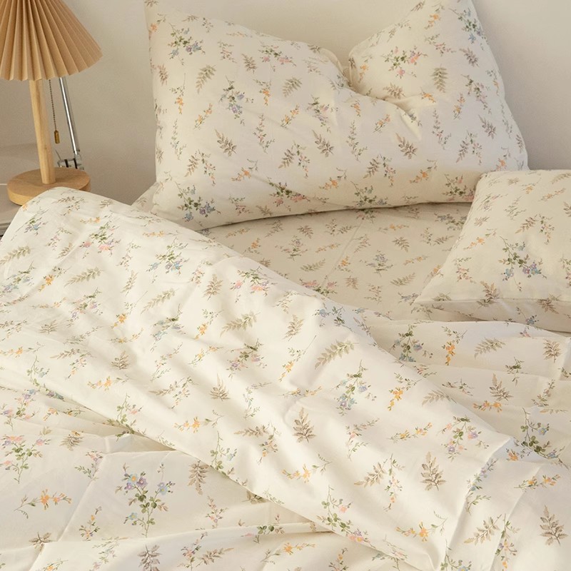 INS Frisse Pastorale Bloemen B - Silk Pillowcase recensie en prijs